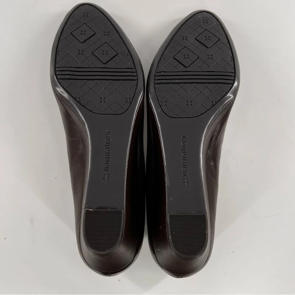 Naturalizer N5 Comfort Quaint heels 10 41.5 brown leather almond toe wedges